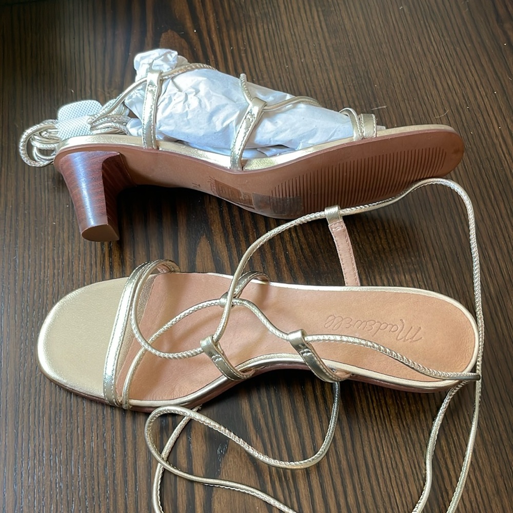 Madewell lace-up kitten heel sandals. Gold leather. Brand new in box. Size 7.5.